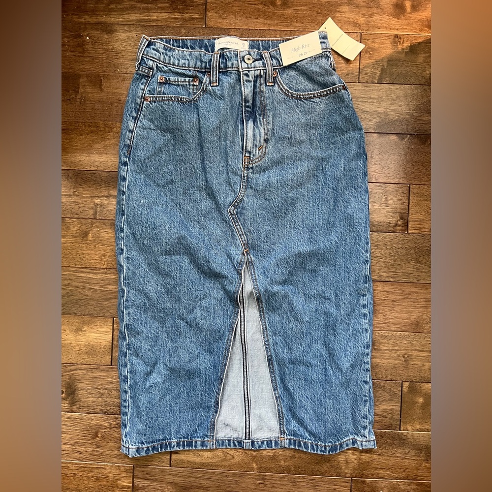 Abercrombie & Fitch denim midi skirt